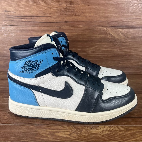 jordan 1 retro high obsidian size 4